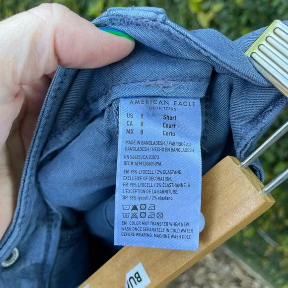 American Eagle | Stretch High-Waisted Cargo Baggy Wide-Leg Pant | Size 8 Short - Picture 12 of 12